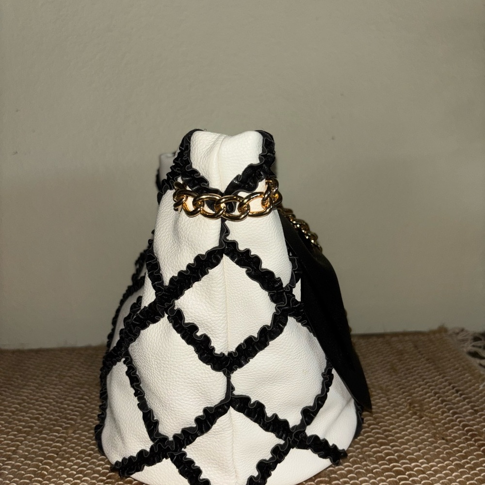 Betsy Johnson Elegant Black and White Tote Bag - Picture 8 of 11